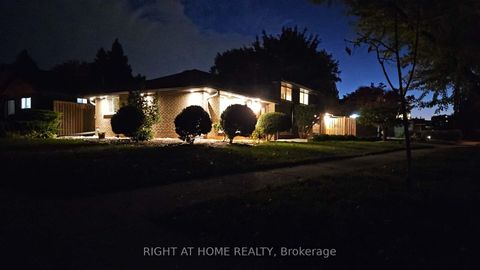 Photo 31 at 27 Shipley Road, Richview, Toronto