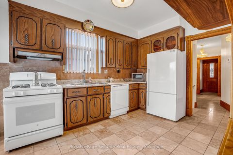 Photo 13 at 1937 Dufferin Street, Oakwood Village, Toronto