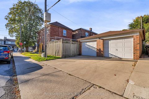 Photo 41 at 1937 Dufferin Street, Oakwood Village, Toronto Photo 41 at 1937 Dufferin Street, Oakwood Village, Toronto