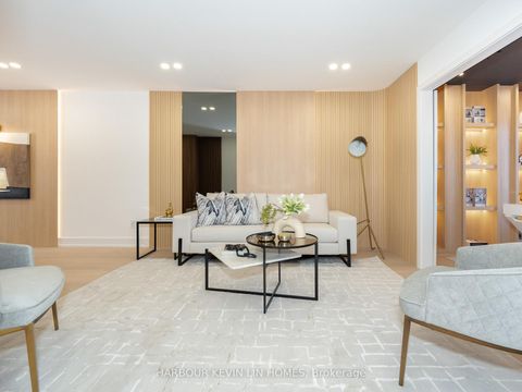 Photo 6 at 617 Chancellor Drive, East Woodbridge, Vaughan