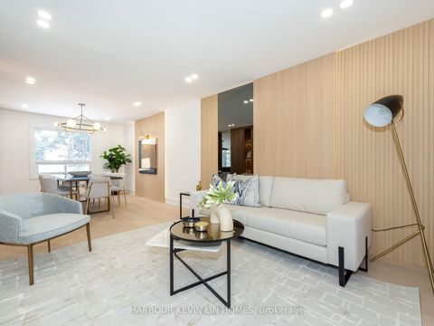 Photo 7 at 617 Chancellor Drive, East Woodbridge, Vaughan