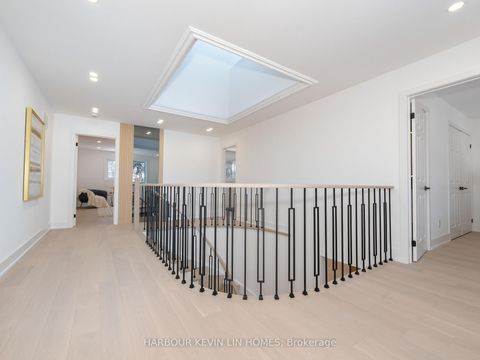 Photo 31 at 617 Chancellor Drive, East Woodbridge, Vaughan