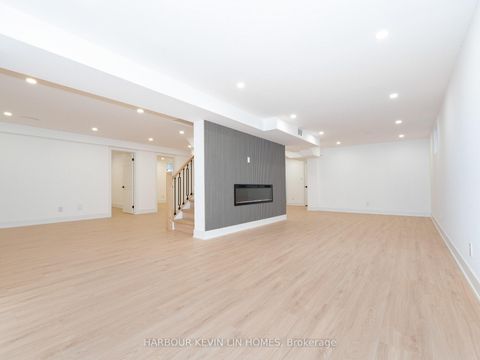 Photo 38 at 617 Chancellor Drive, East Woodbridge, Vaughan