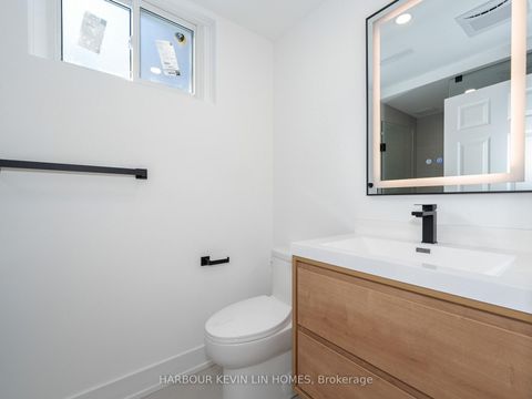 Photo 39 at 617 Chancellor Drive, East Woodbridge, Vaughan