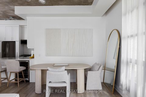 Photo 10 at 609 - 23 Brant Street, Waterfront Communities C1, Toronto