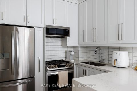 Photo 15 at 609 - 23 Brant Street, Waterfront Communities C1, Toronto