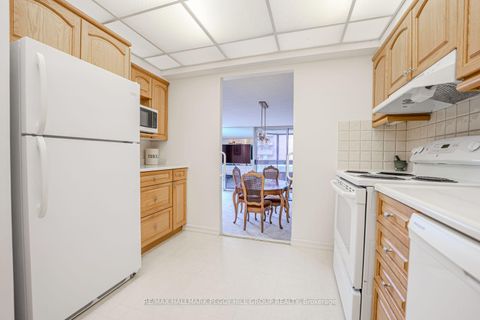 Photo 4 at 206 - 181 Collier Street, North Shore, Barrie