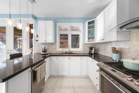 Photo 16 at 50 Lilly Valley Crescent, King City, King