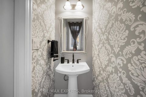 Photo 18 at 50 Lilly Valley Crescent, King City, King