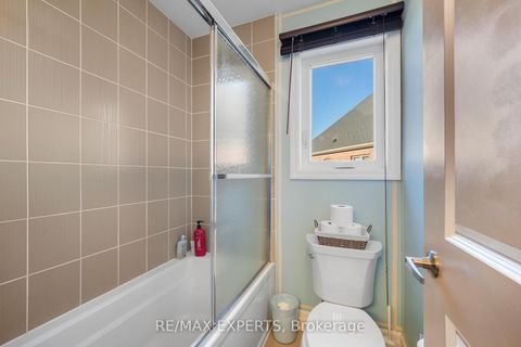 Photo 35 at 50 Lilly Valley Crescent, King City, King