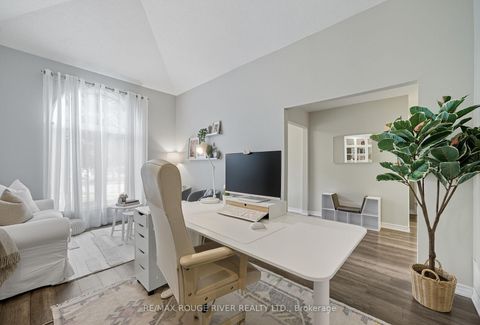 Photo 8 at 980 Sandcliff Drive, Pinecrest, Oshawa