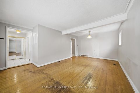 Photo 10 at 21 Silvio Avenue, Birchmount, Toronto