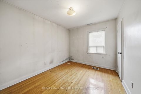 Photo 15 at 21 Silvio Avenue, Birchmount, Toronto