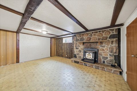 Photo 27 at 21 Silvio Avenue, Birchmount, Toronto