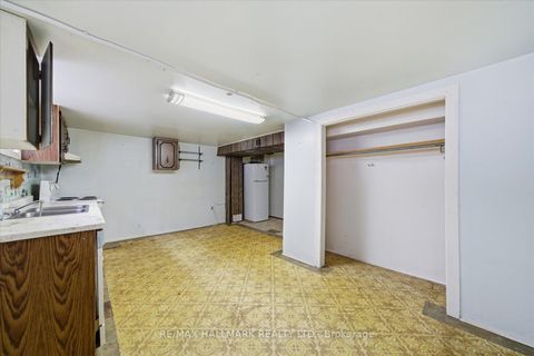 Photo 32 at 21 Silvio Avenue, Birchmount, Toronto