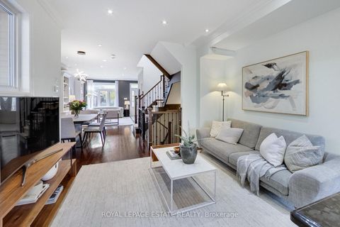 Photo 10 at 20 Westbrook Avenue, Lumsden, Toronto