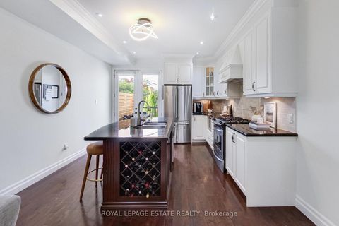 Photo 12 at 20 Westbrook Avenue, Lumsden, Toronto