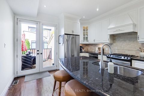 Photo 14 at 20 Westbrook Avenue, Lumsden, Toronto