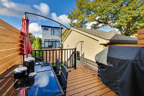 Photo 32 at 20 Westbrook Avenue, Lumsden, Toronto