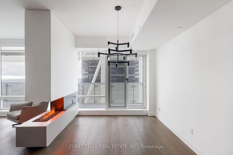 Photo 11 at 6805 - 1 Bloor Street E, Yonge Corridor, Toronto