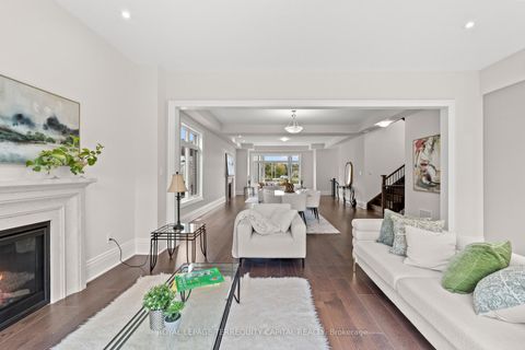 Photo 16 at 23 Kingwood Lane, Aurora Estates, Aurora