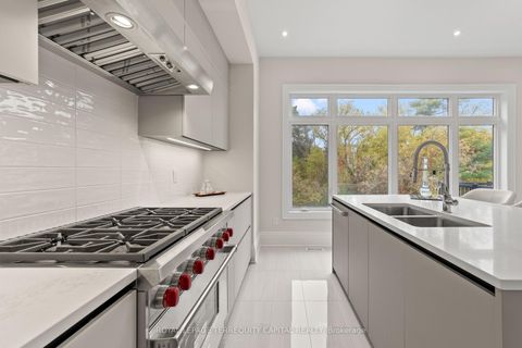 Photo 22 at 23 Kingwood Lane, Aurora Estates, Aurora