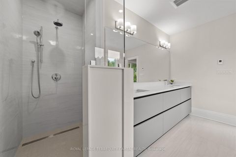 Photo 33 at 23 Kingwood Lane, Aurora Estates, Aurora