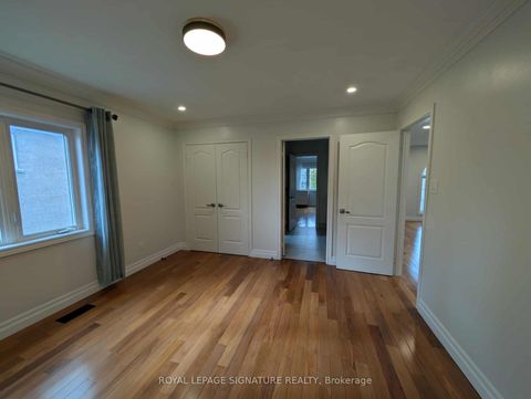 Photo 24 at 40 Graydon Crescent, Bayview Hill, Richmond Hill