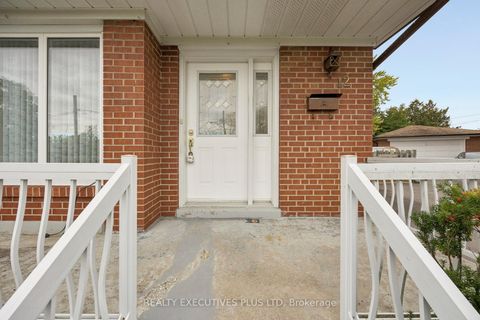 Photo 2 at 12 Bemberg Court, Old Rexdale, Toronto