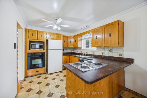 Photo 7 at 12 Bemberg Court, Old Rexdale, Toronto