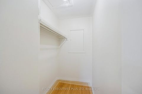 Photo 13 at 12 Bemberg Court, Old Rexdale, Toronto