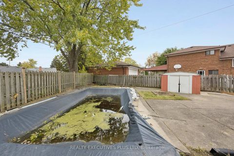 Photo 34 at 12 Bemberg Court, Old Rexdale, Toronto