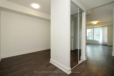 Photo 2 at 501 - 7 Mabelle Avenue, City Centre West, Toronto