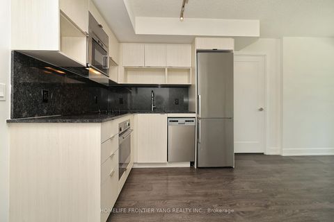 Photo 7 at 501 - 7 Mabelle Avenue, City Centre West, Toronto