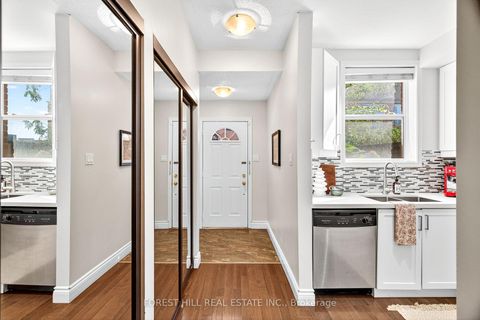 Photo 5 at 103 - 55 Halton Street, Bellwoods, Toronto