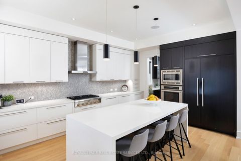 Photo 9 at 57 Meadowbank Road, City Centre West, Toronto