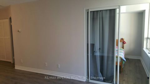 Photo 7 at 1006 - 35 Empress Avenue, Willowdale East, Toronto