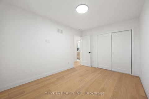 Photo 31 at 4 Mahoney Avenue, Mount Dennis, Toronto