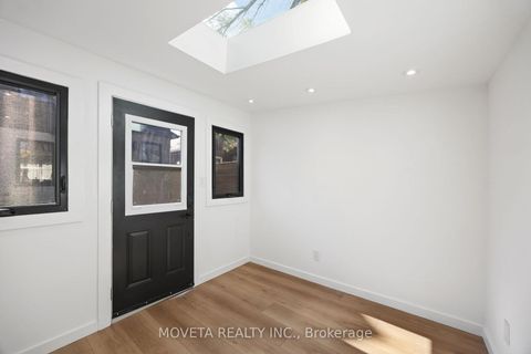 Photo 42 at 4 Mahoney Avenue, Mount Dennis, Toronto