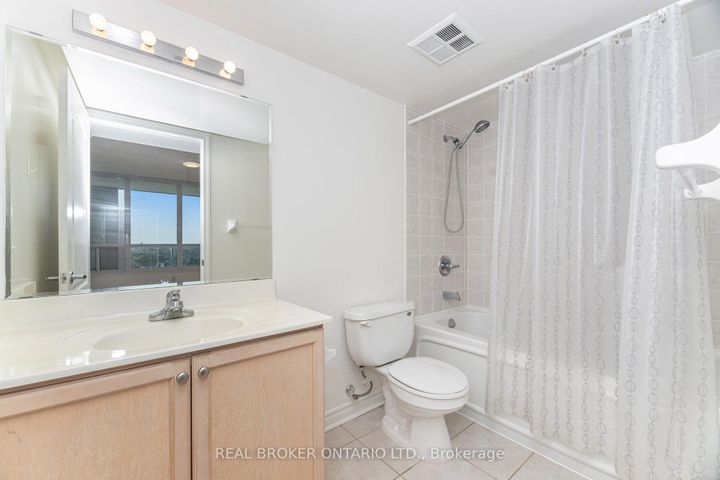 Photo 14 at 1109 - 17 Barberry Place, Bayview Village, Toronto Photo 14 at 1109 - 17 Barberry Place, Bayview Village, Toronto