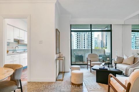 Photo 2 at 702 - 86 Gloucester Street, Yonge Corridor, Toronto