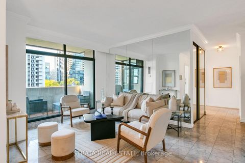 Photo 3 at 702 - 86 Gloucester Street, Yonge Corridor, Toronto