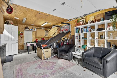 Photo 22 at 84 Wellington Street E, Wellington, Barrie