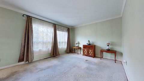 Photo 7 at 94 Queen Street, Central Newmarket, Newmarket