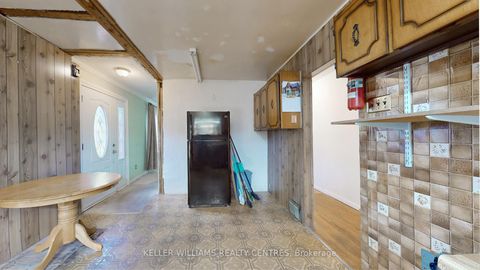 Photo 11 at 94 Queen Street, Central Newmarket, Newmarket