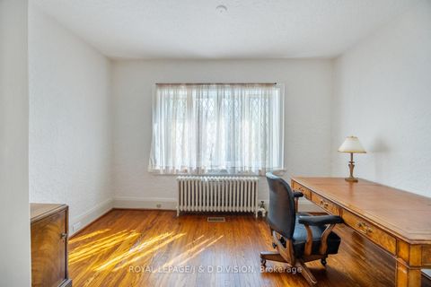 Photo 8 at 4 Highbourne Road, St. Clair, Toronto