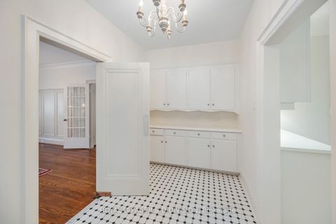 Photo 11 at 4 Highbourne Road, St. Clair, Toronto