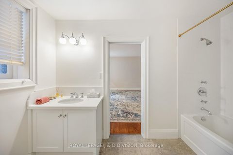 Photo 14 at 4 Highbourne Road, St. Clair, Toronto