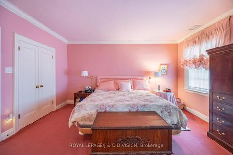 Photo 30 at 4 Highbourne Road, St. Clair, Toronto