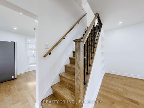 Photo 21 at 92 King Edward Ave Avenue, Lumsden, Toronto